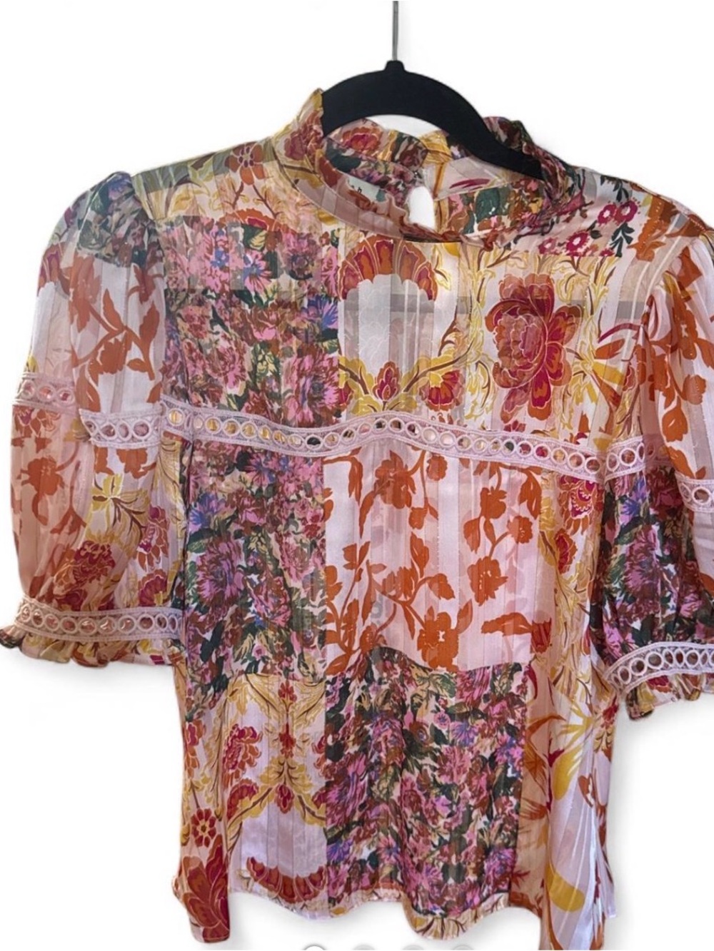 Absolutely beautiful semi-sheer floral blouse